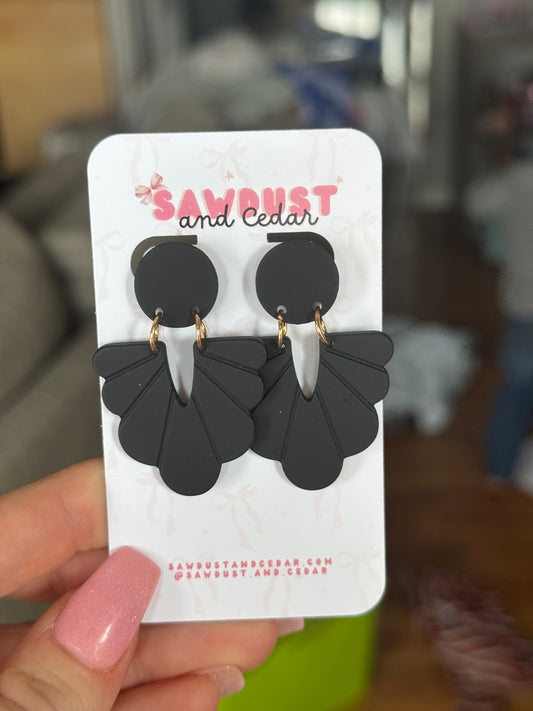 Noir Bloom Earrings