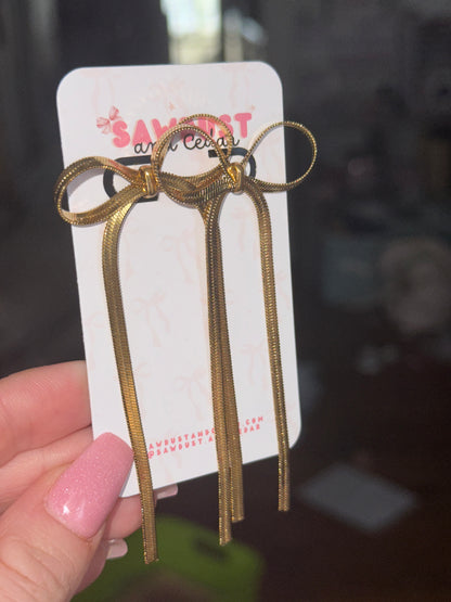 Golden Luxe Bow Earrings
