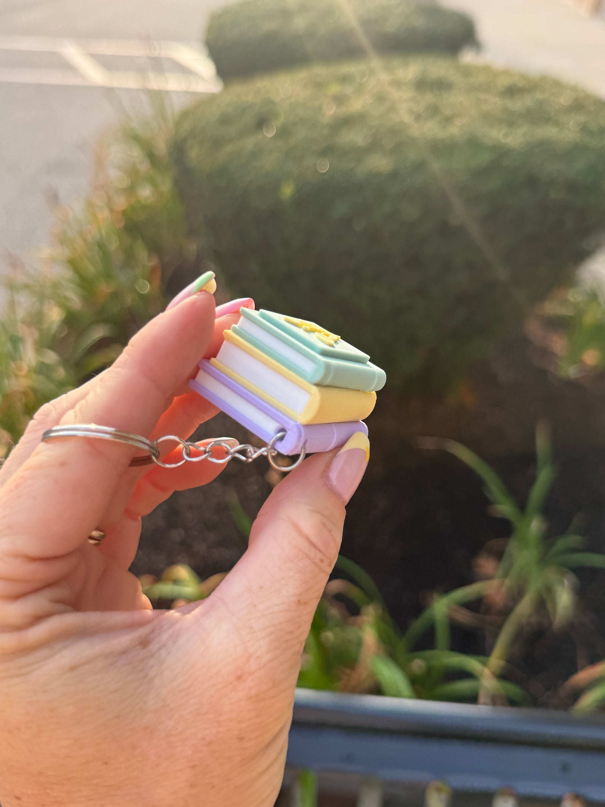 Flower Book Stack Fidget Clicker - Sawdust and Cedar