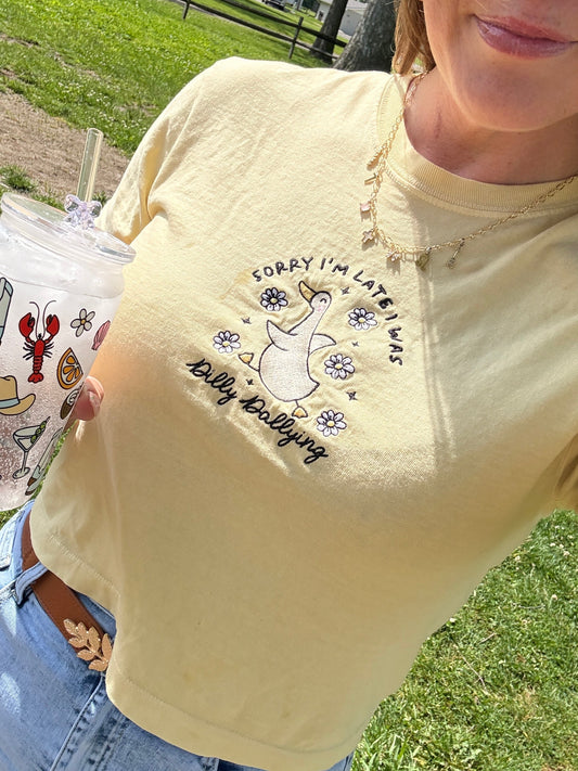 Dilly Dally Crop Tee