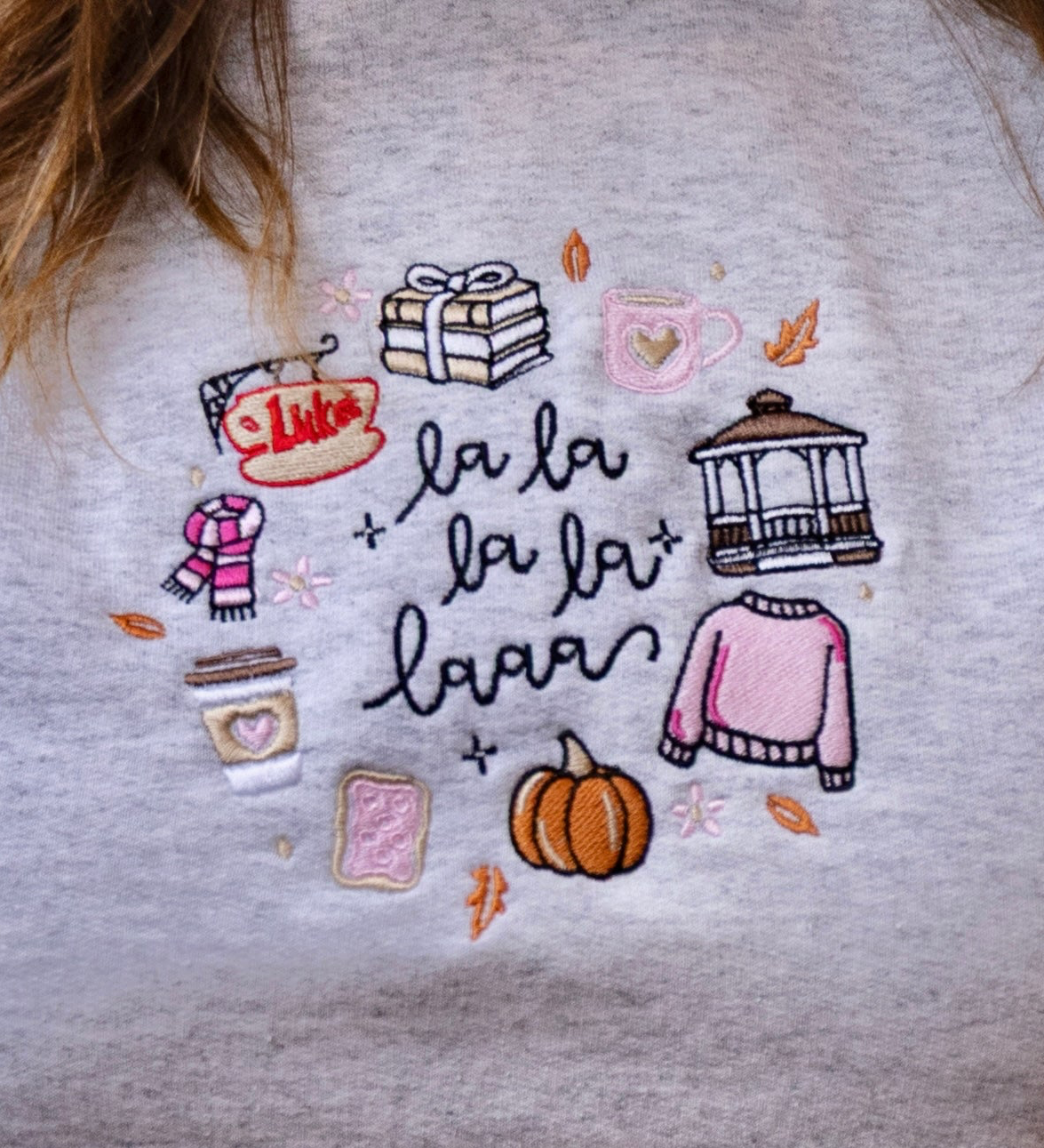 La la Stars Hollow Fall Embroidered Crewneck