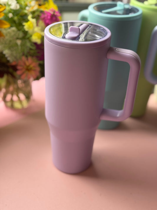 40oz Hydration Handle tumbler – Insulated & Leak Resistant