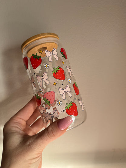 Berries and Bows Glass Cup