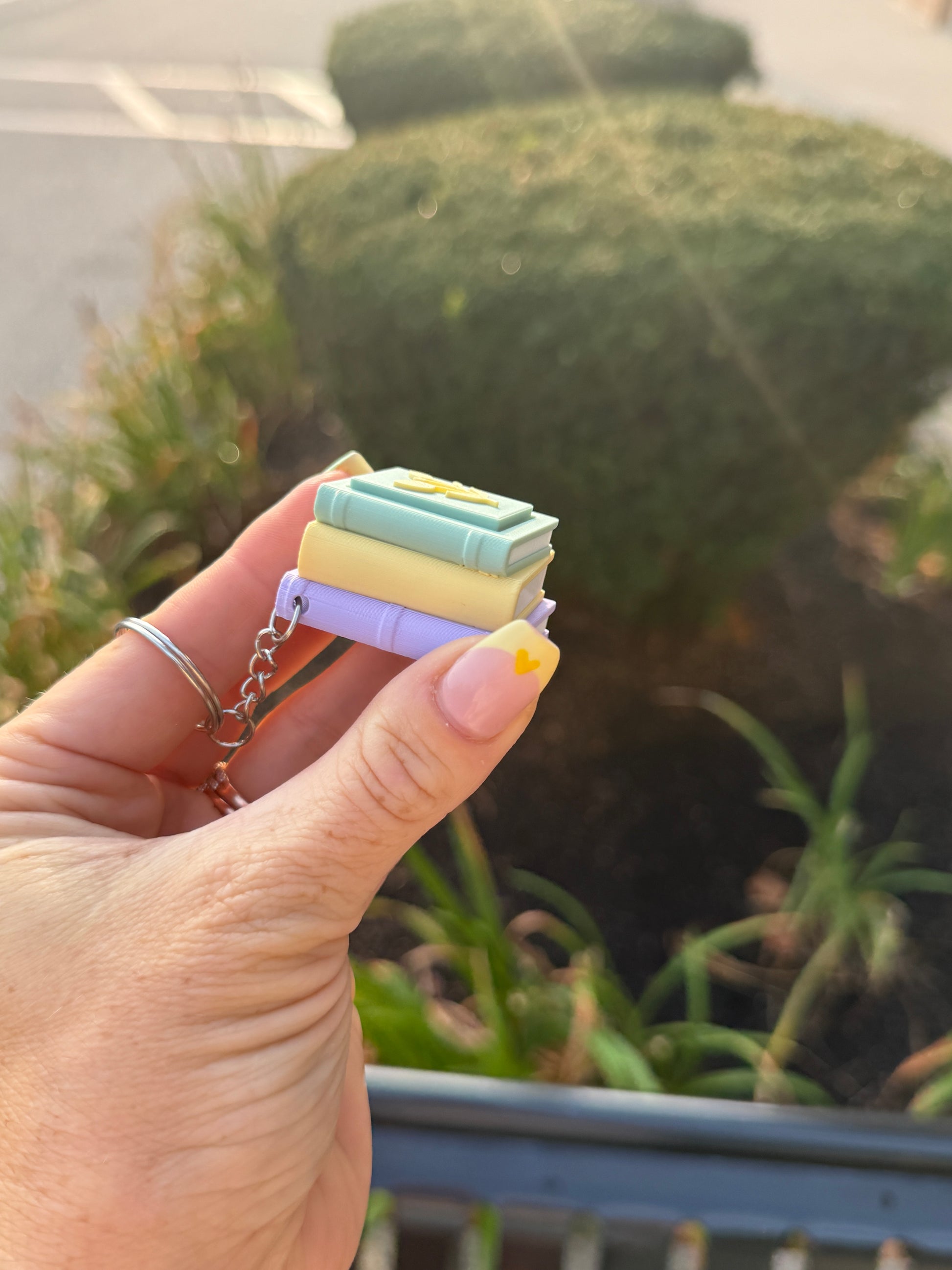 Flower Book Stack Fidget Clicker - Sawdust and Cedar