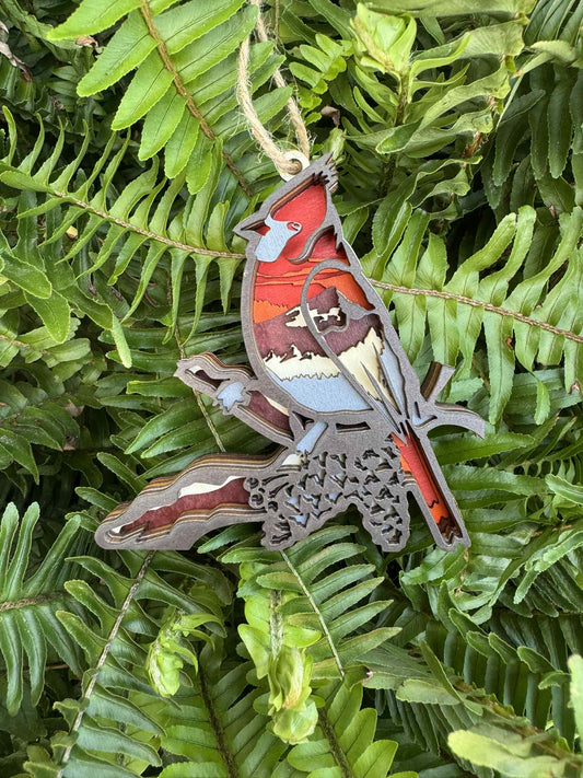 Cardinal: Shelf Sitter